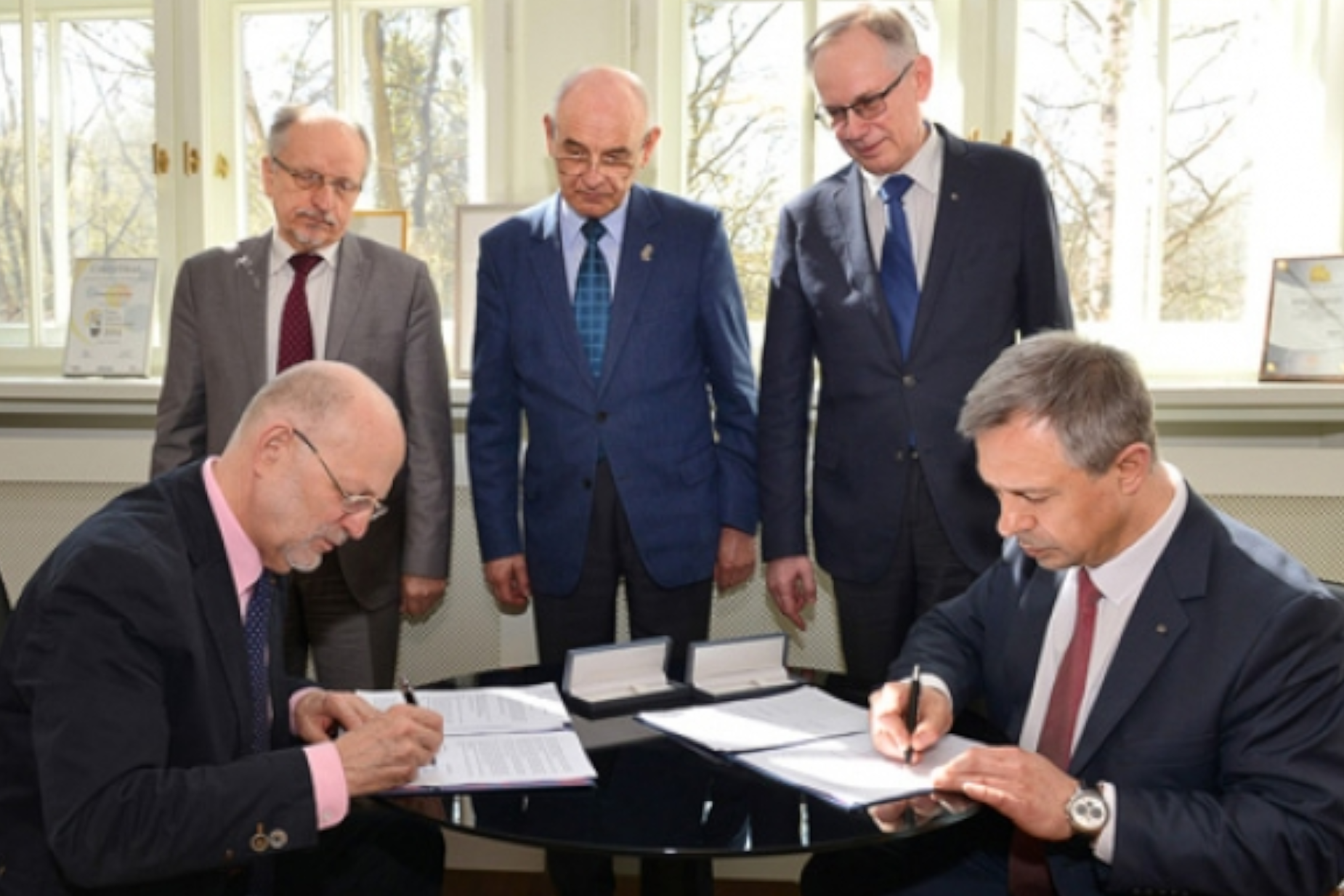 Naukowcy z Pomorza pogłębiają ponad 30-letnią współpracę w systemach specjalistycznych