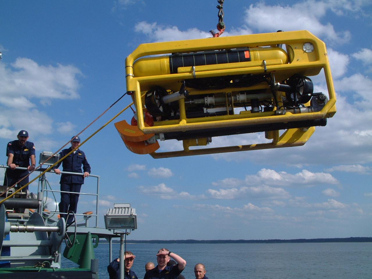 Toczek B przenoszony przez Ukwiał